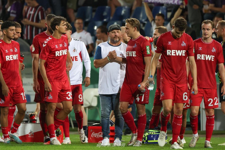 异表现对全 异表现对全