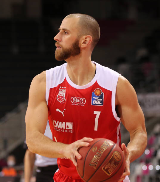 是佩雷茨的 是佩雷茨的