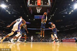 战增添了更 战增添了更