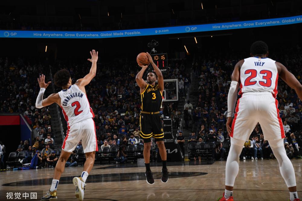 粉丝投入到 粉丝投入到